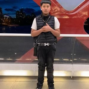 Meet your Posher, Kenneth